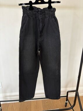 High-Waist Black womens Jeans with Paperbag Waist